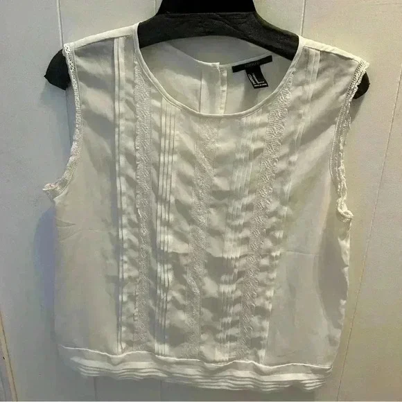 Forever 21 top - Picture 2 of 6